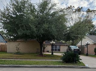2758 S Camden Pkwy, Houston, TX 77067