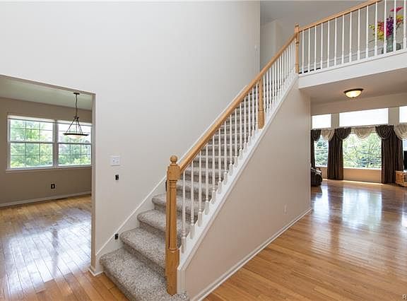 4th image of 4205 Powelton Ct