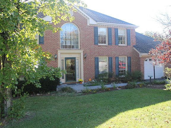 2nd image of 718 Debra Ln