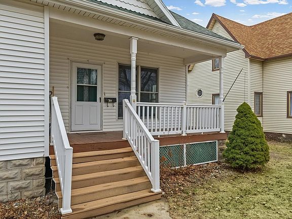 4th image of 319 E Orleans St