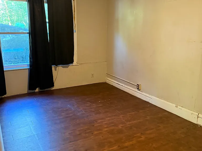 109 Foster St #A-3 — Photo 2