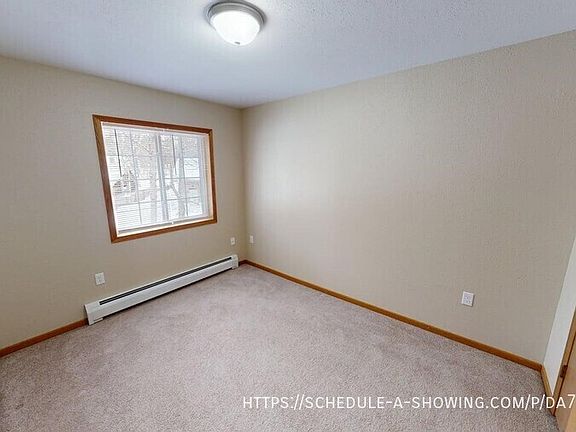 4th image of 515 Ontario Ave #3