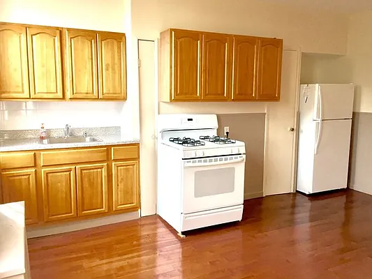 Rented by D'Andrea Craig Realty | media 9