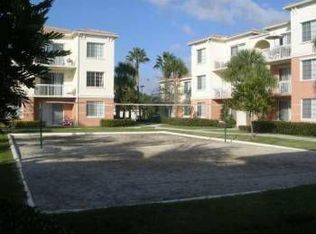 9305 Myrtlewood Cir, Jupiter, FL 33418