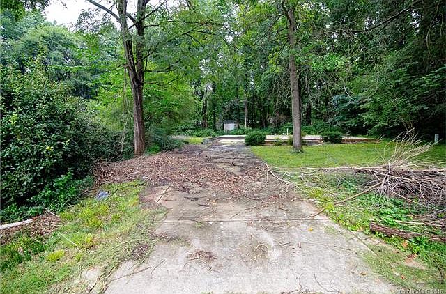 1st image of 1005 Farmfield Ln