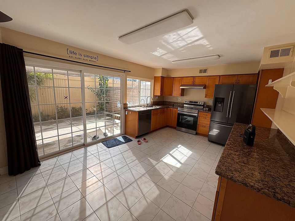1st image of 10417 Echo River Ct