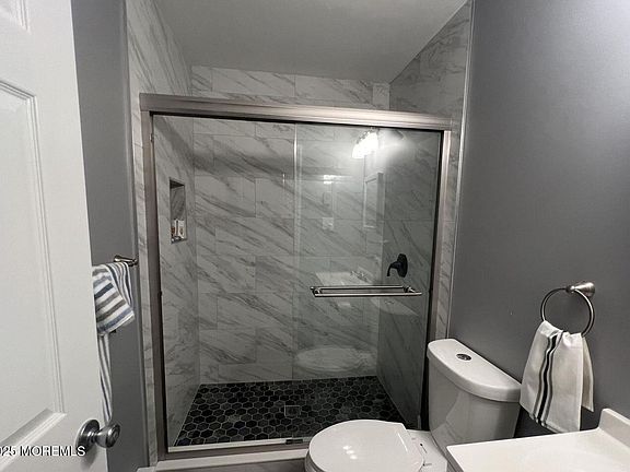5th image of 1382 Ocean Ave Unit 6A
