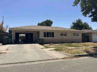 5048 E Oslin Ave, Fresno, CA 93727
