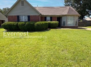 4199 Blackstone Dr, Horn Lake, MS 38637