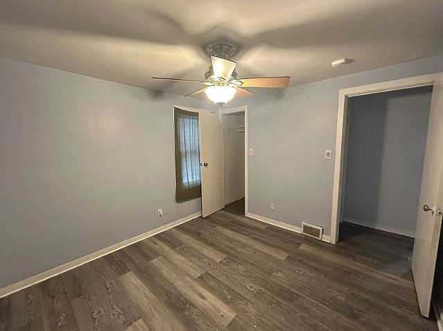 1st image of 33 Ellwood Pl #2