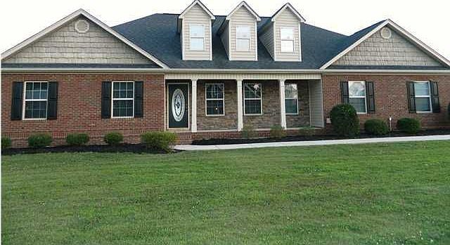 1st image of 693 N Peppercorn Ln