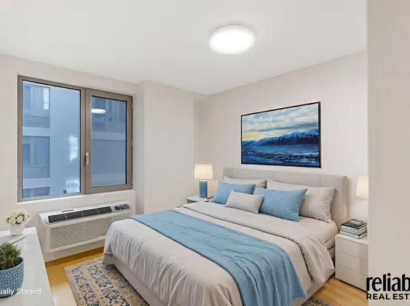 2128 Ocean Avenue image 3 of 9