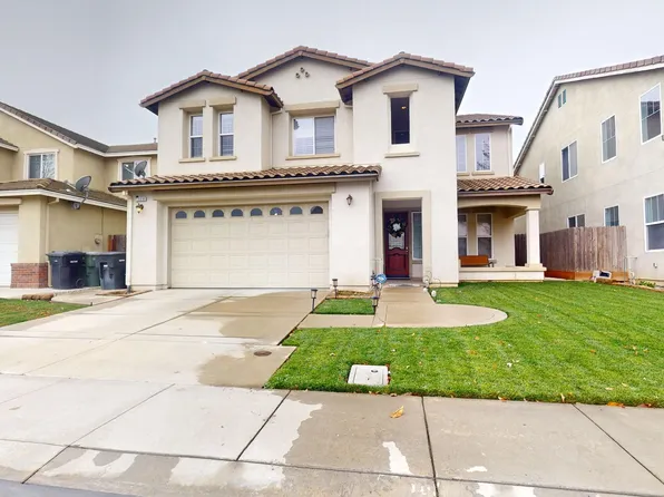 2805 Amir Dr, Modesto, CA 95355