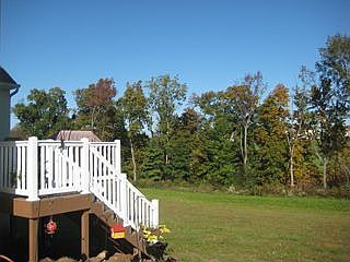 Back Yard w/Trex Deck
