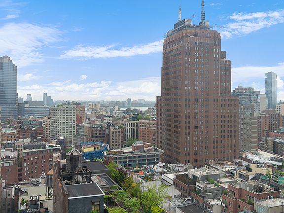5th image of 376 Broadway APT 24G
