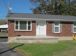 5500 Bruns Dr, Louisville, KY 40216