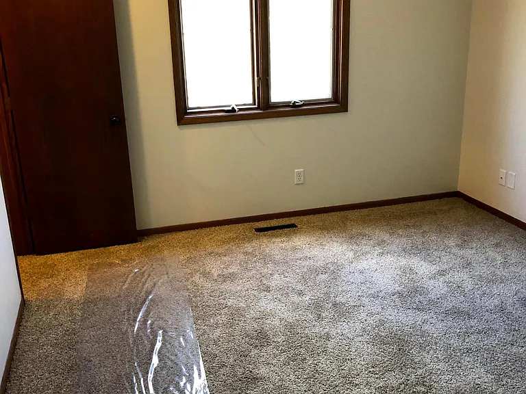 4685 Lindbergh Dr — Photo 22