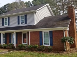 7100 Lake Dr, Matthews, NC 28104