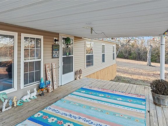 3rd image of 24761 Willow Branch Rd