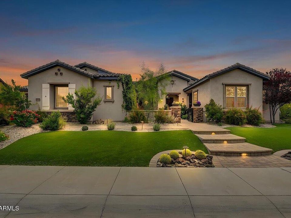 1st image of 6221 E CALLE ESCUDA --