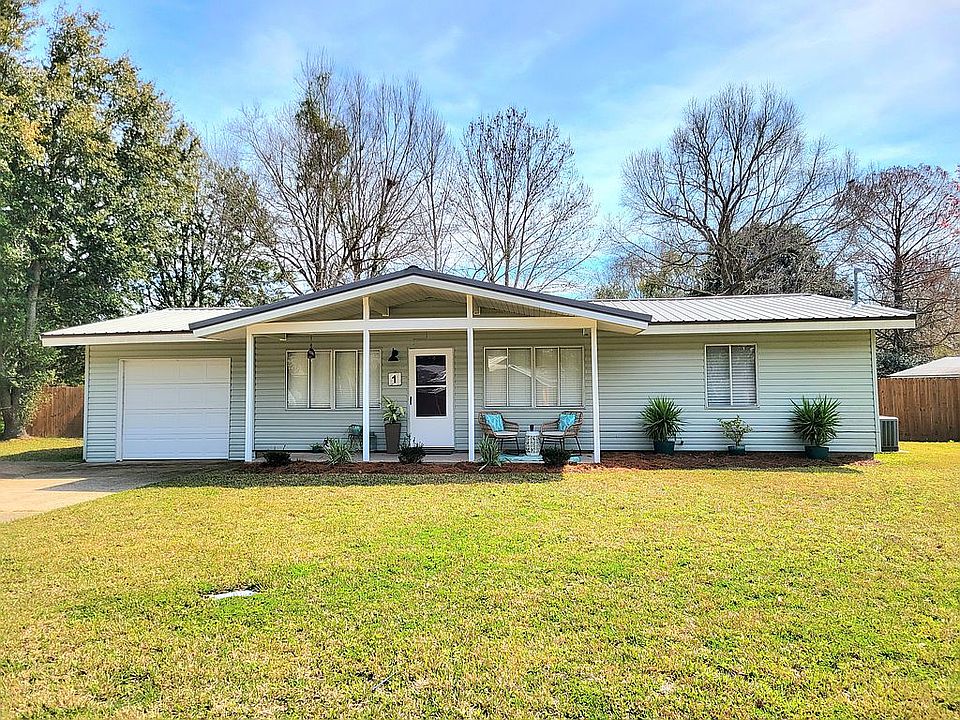 1st image of 1 Evelyn Dr