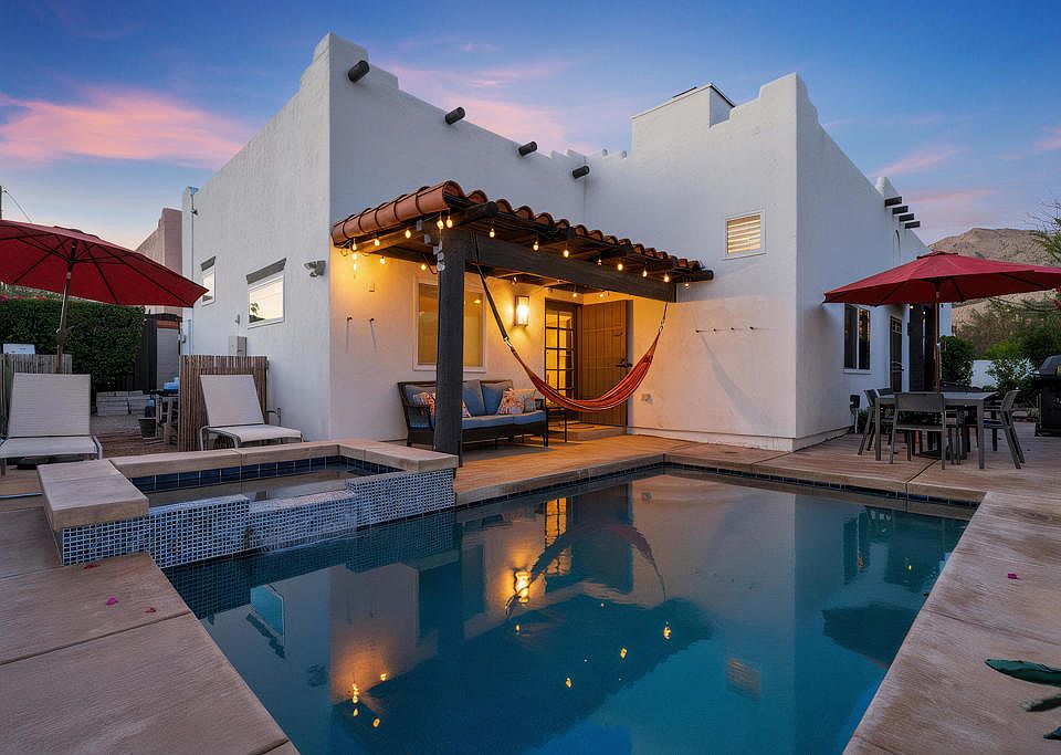 1st image of 54510 Avenida Alvarado