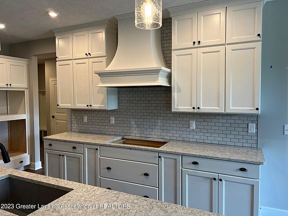 2nd image of 9650 Tobermory Dr