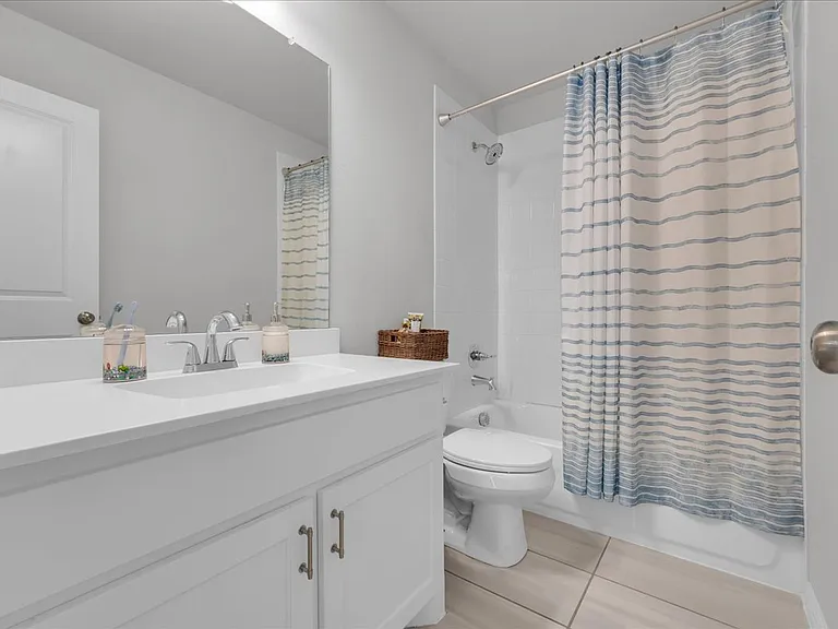 3905 Saint Ives Ln — Photo 26