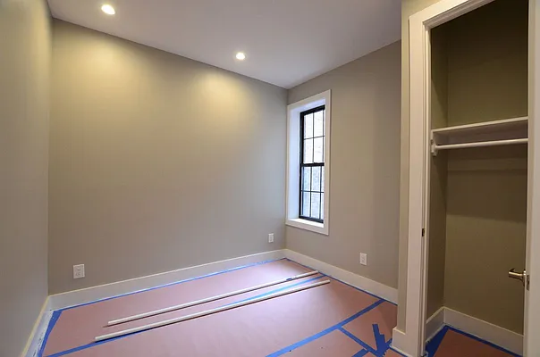 Rented by Brooklyn High Rise LLC | media 19