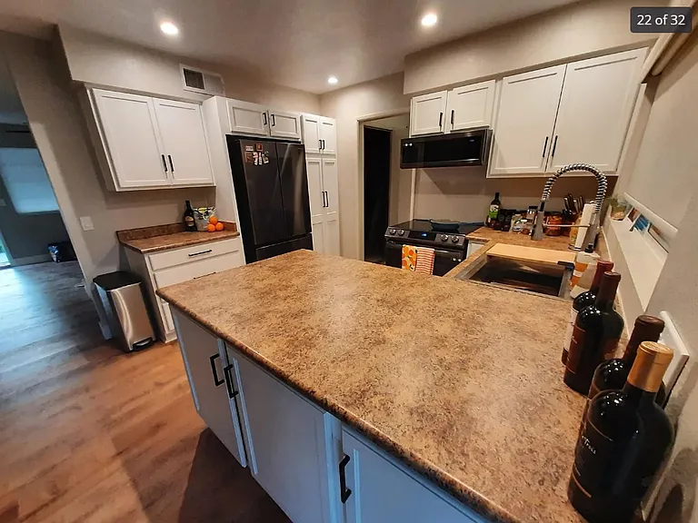 14801 N 21st Pl — Photo 32