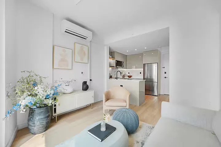 16 West St #Penthouse 12 — Photo 11