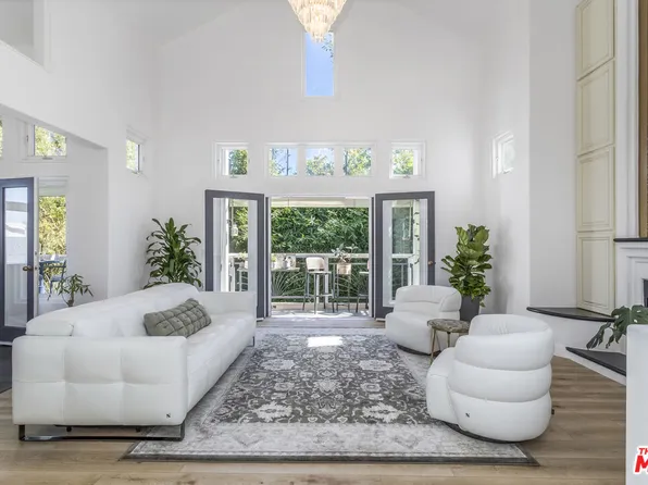 508 Pier Ave APT 4, Santa Monica, CA 90405