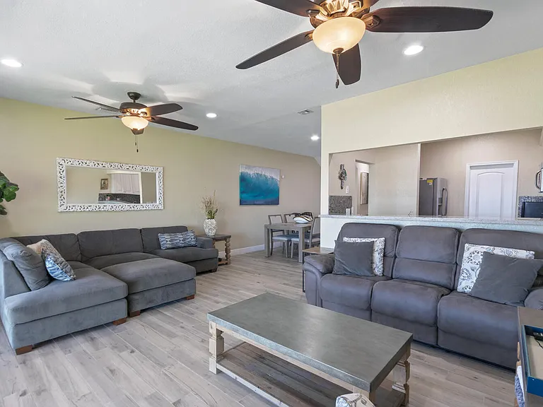 316 N Lake Dr — Photo 6
