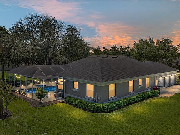 2nd image of 3013 Sutton Woods Dr
