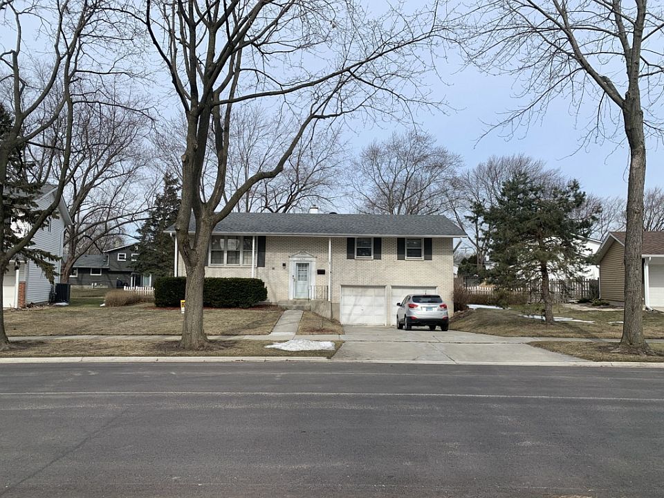 1st image of 150 S Patricia Ln