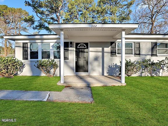 2nd image of 302 Shamrock Drive