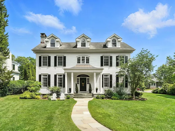 25 Summit Avenue, Rye, NY 10580