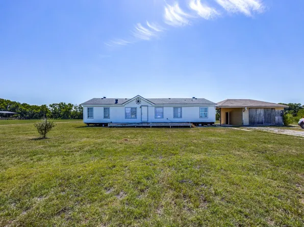 679 County Road 2733, Caddo Mills, TX 75135