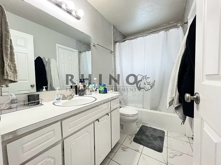 5658 South Village Way — Photo 7