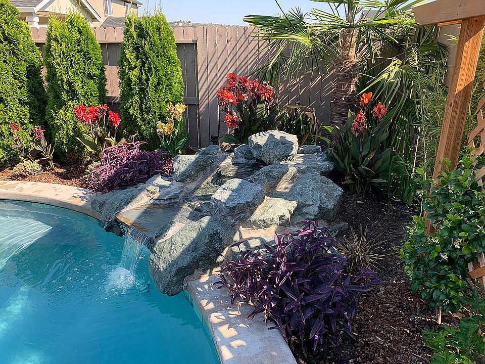 2nd image of 3238 Cheltenham Way