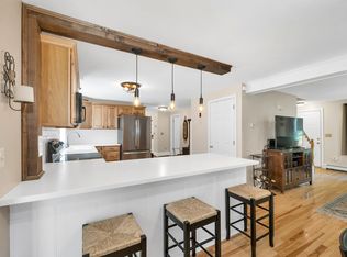 32 Friar Tuck Way, Wolfeboro, NH 03894