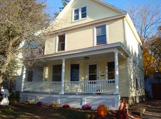 1010 Van Antwerp Rd, Niskayuna, NY 12309