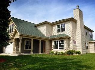 508 Alexandria Dr, Vernon Hills, IL