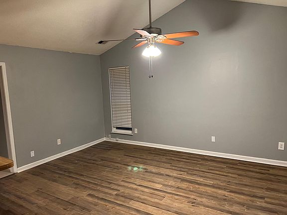 5th image of 3735 Buckingham Cv W