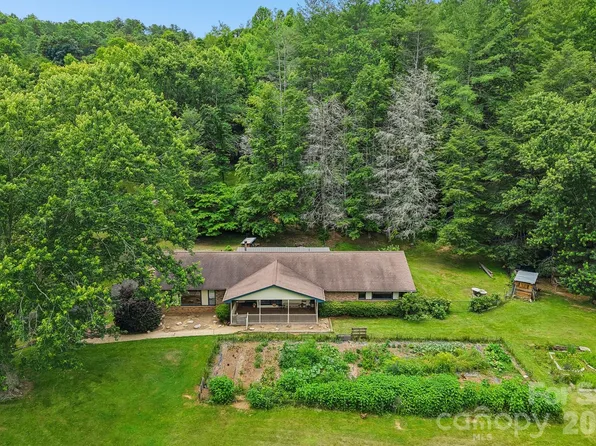 164 Pegg Rd, Marshall, NC 28753