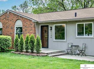 8734 N 57th St, Omaha, NE 68152