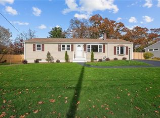 125 Hornet Rd, North Kingstown, RI 02852