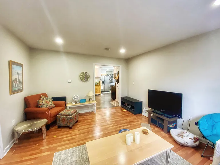living room w view to kitchen