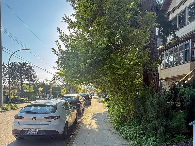3536 Point Grey Rd #1 — Photo 3
