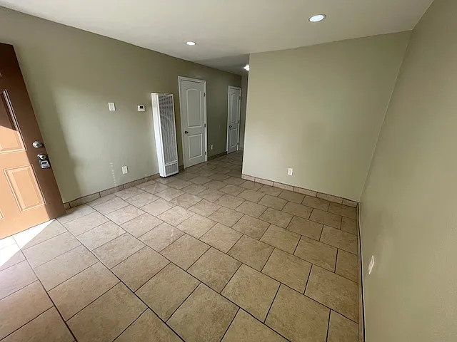 1333 W Stoneridge Ct #4 — Photo 11